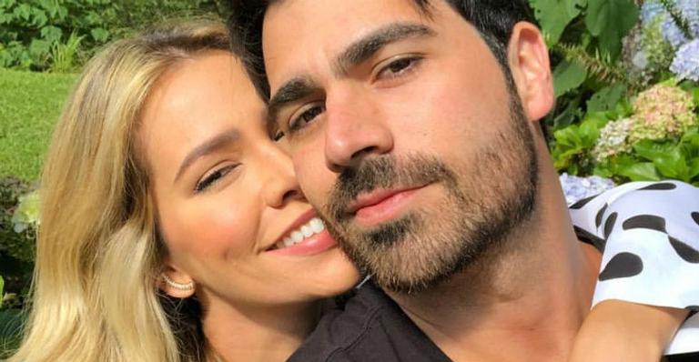 Adriana Sant’Anna rebate seguidor: ”Trabalho mais do que uma pessoa que passa o dia no escritório”