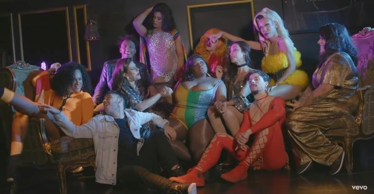 Em parceria com Anitta, Jojo Todynho lança novo clipe em apoio à comunidade LGBT