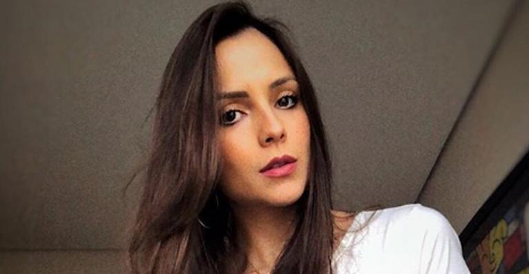 Lembra dela? Ana Lúcia, noiva do ex-BBB Lucas Fernandes, renova o visual