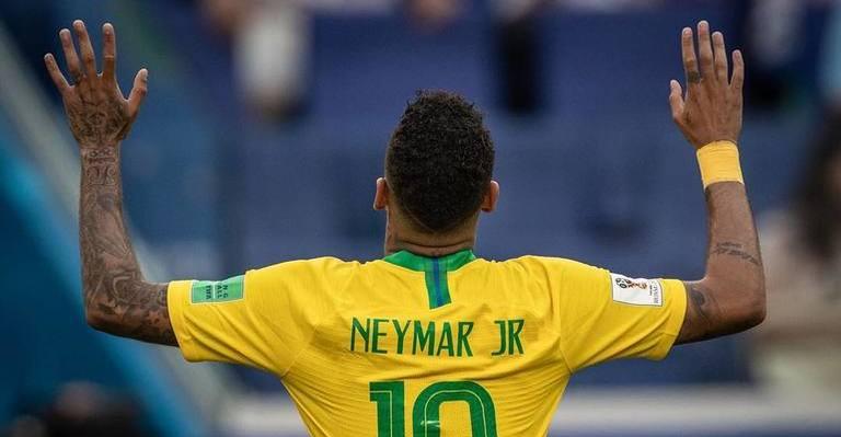 Neymar Jr. parabeniza Mbappé e Rakitic: ”Futebol deve se orgulhar dessa grande final”