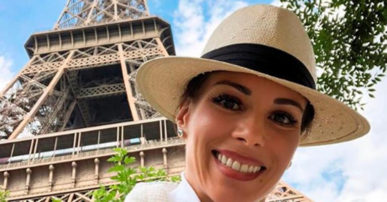Em Paris, Ana Furtado ganha beijo de Boninho e se declara para o marido