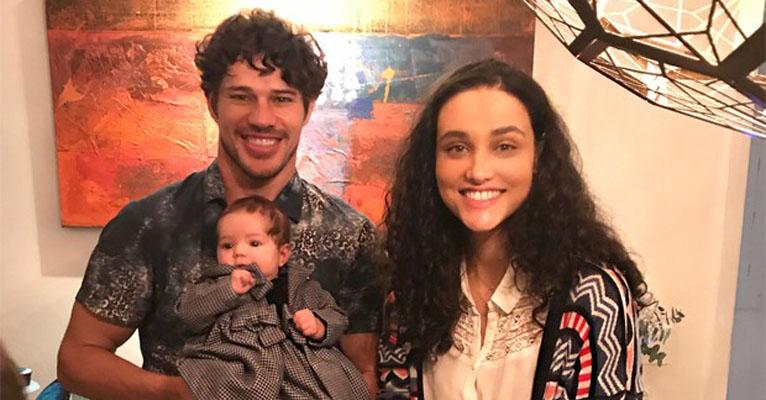 Fofura! Débora Nascimento e José Loreto celebram os 3 meses de vida da filha, Bella