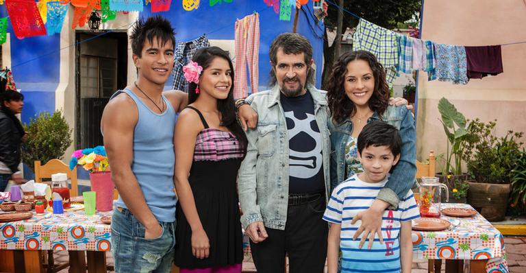 Conheça o elenco da nova novela ‘Que Pobres Tão Ricos’