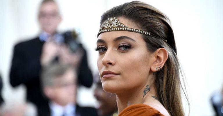 Paris Jackson admite gostar de garotas e pede: ”Não me rotulem”