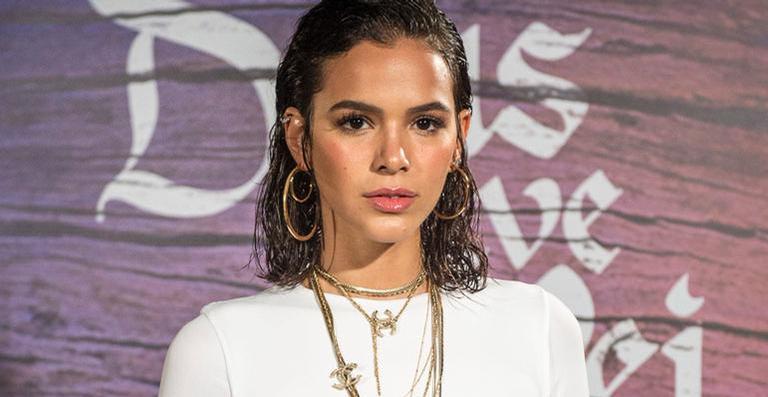 Bruna Marquezine vira cantora de funk e anuncia clipe: ”Foi a realização de um sonho”