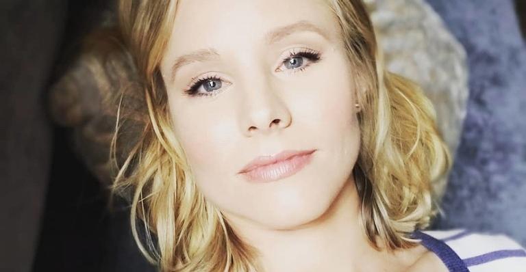 Filha de Kristen Bell a presenteia com um cartão fofíssimo em seu aniversário