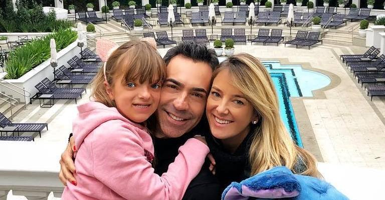 Em Paris, Rafaella Justus curte aniversário ao lado de Ticiane Pinheiro e César Tralli