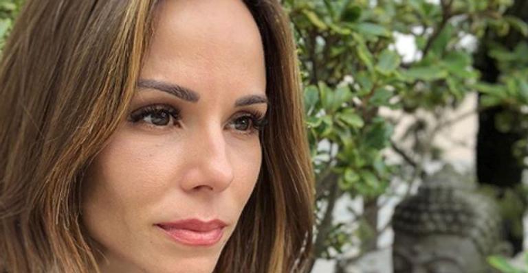 Em tratamento contra câncer, Ana Furtado dança música de Anitta com máscara