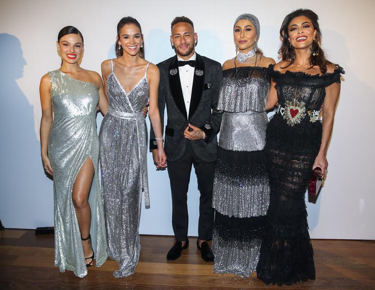 Saiba como foi o leilão do Instituto Neymar Jr