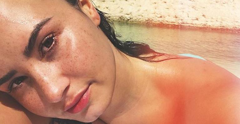Demi Lovato está estável e consciente após internação por suposta overdose