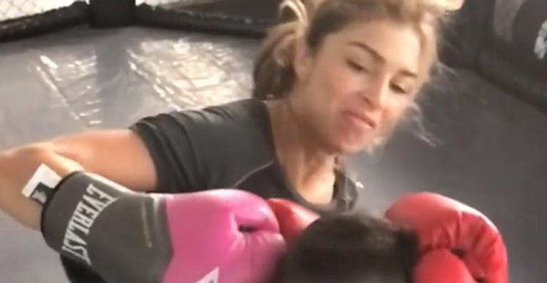 Grazi Massafera faz professor de boxe sofrer durante treino: ”Sangue nos olhos”