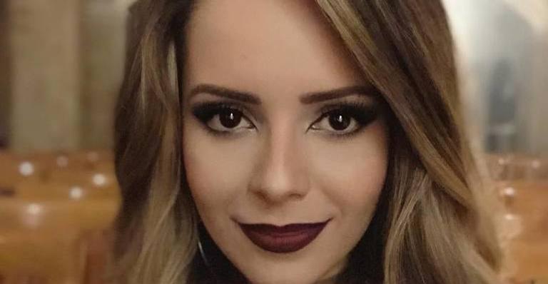 Sandy se emociona ao saber que Camila Queiroz se identifica com sua música