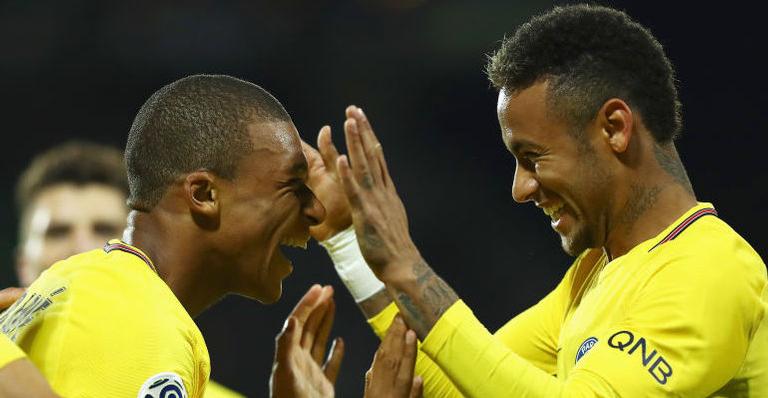 Deixando Neymar de lado, PSG aposta em Mbappé para lançamento de nova camisa