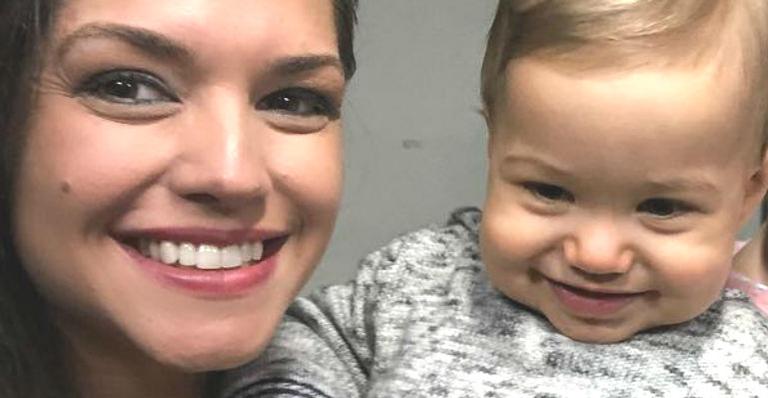 Thais Fersoza mostra o filho tocando instrumento musical: ”Está no sangue”