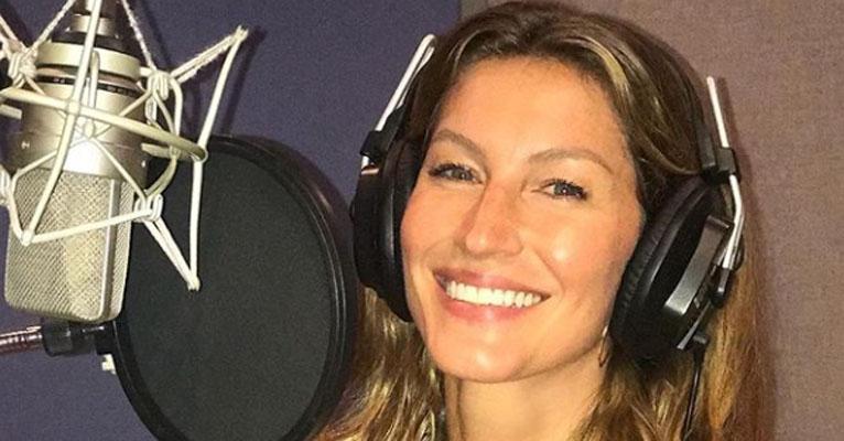 Gisele Bündchen posa em estúdio de gravação e fãs questionam: ‘’ Virou cantora?’’
