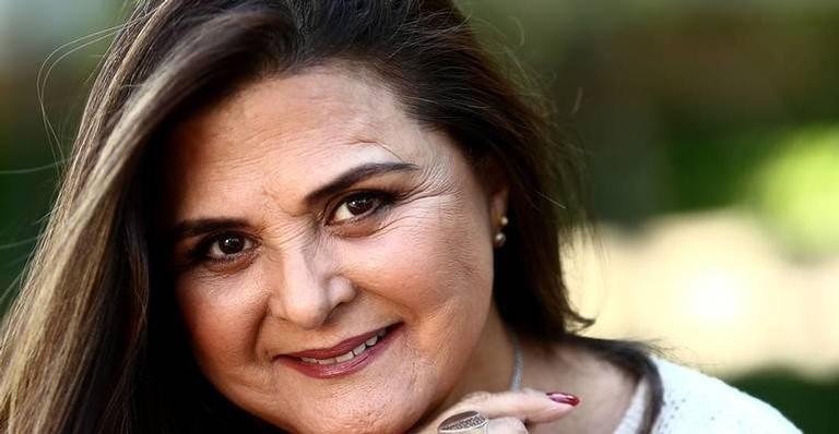 Elizangela faz rara aparição com a filha e se declara: ”Meu maior tesouro”