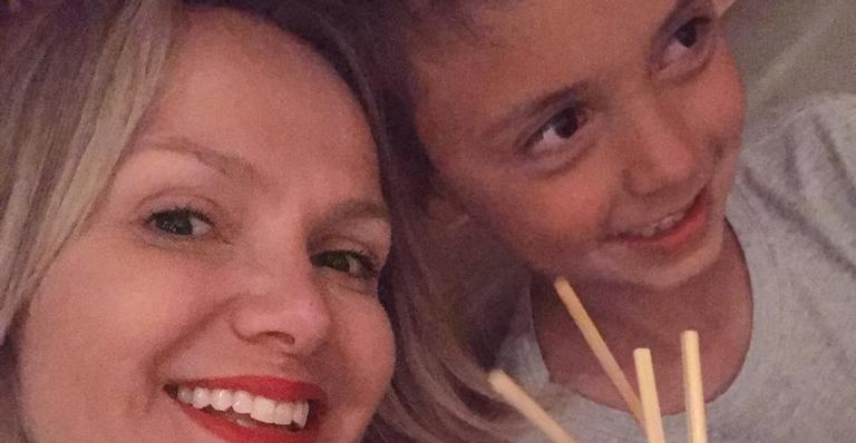 Eliana homenageia o filho, Arthur, que completa 7 anos: ”Pequeno grande homem”