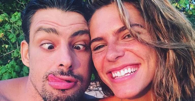 Fim do namoro? Cauã Reymond deixa de seguir Mariana Goldfarb no Instagram