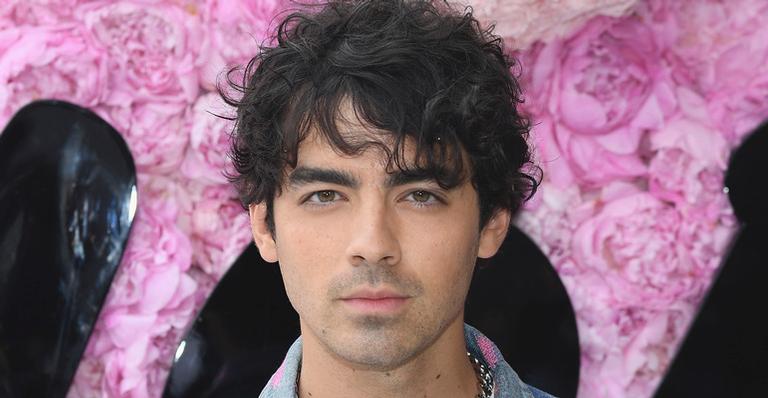Joe Jonas comemora seu aniversário e gasta quase R$ 40 mil em bar