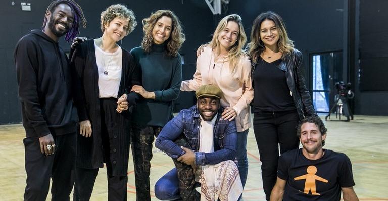 Famosos se reúnem para participar da 33ª edição do ‘Criança Esperança’