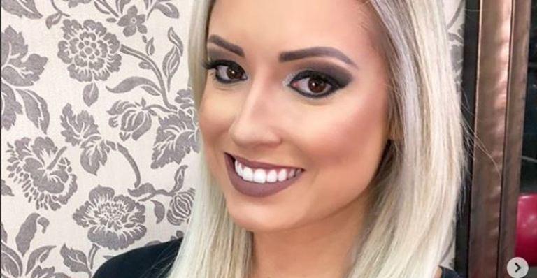 Ex-BBB Jéssica Mueller curte férias com novo namorado na Argentina