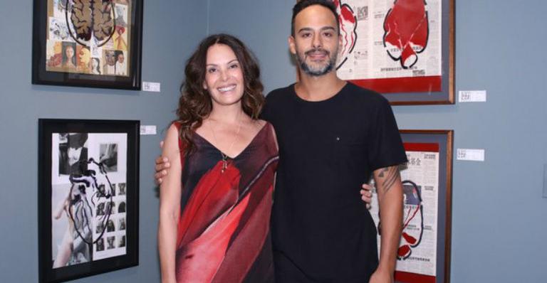 Carolina Ferraz e Marcelo Marins terminam o casamento após 6 anos juntos