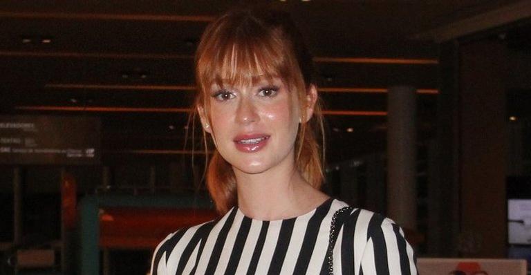 Marina Ruy Barbosa surge em evento com look de grife avaliado em mais de R$ 20 mil