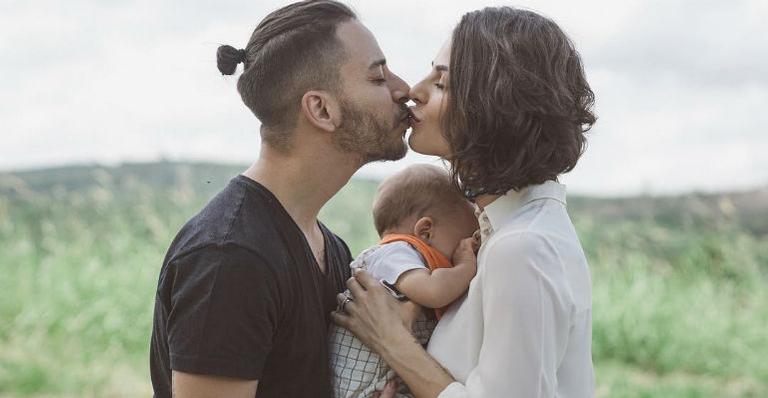Monica Benini rebate seguidora após receber crítica sobre fotos do filho