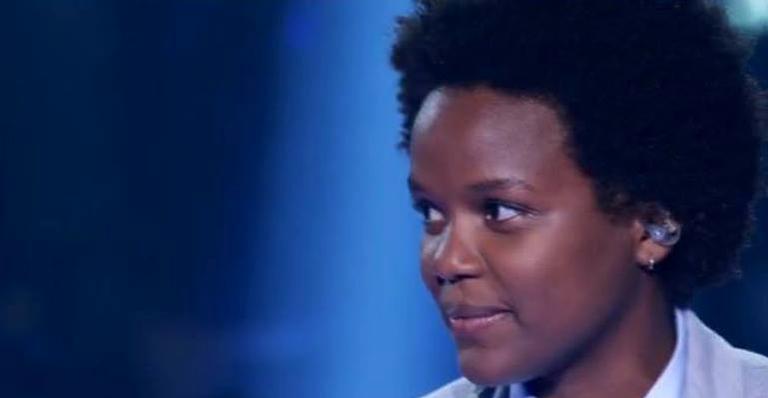 Priscila Tossan diz por que deixou o palco do ‘The Voice Brasil’ sem falar nada: ”Passei vexame”