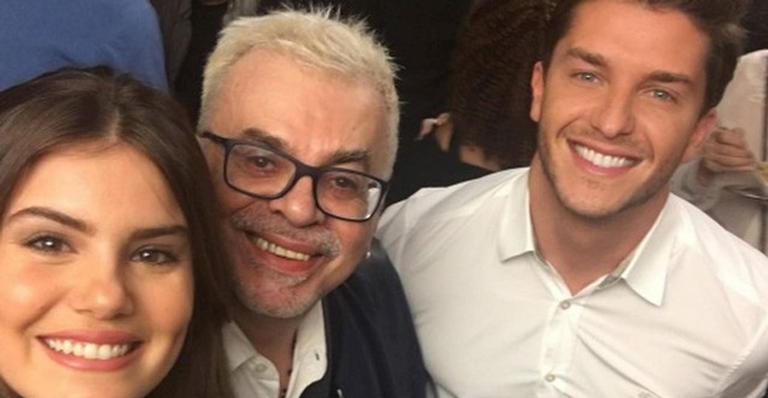 Walcyr Carrasco explica ausência no casamento de Camila Queiroz e Klebber Toledo
