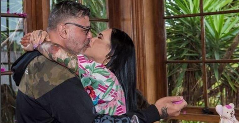 Fabi e Alexandre Frota descobrem sexo do primeiro filho que terão juntos