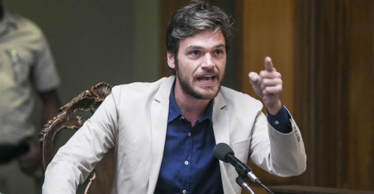 Segundo Sol: Beto revela sua identidade para inocentar Luzia