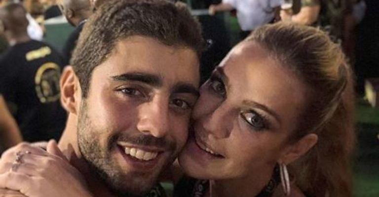 No dia de seu aniversário, Luana Piovani ganha declaração romântica de Pedro Scooby