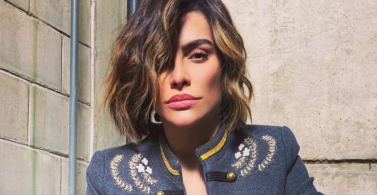 Cleo Pires usa foto nua para divulgar nova música