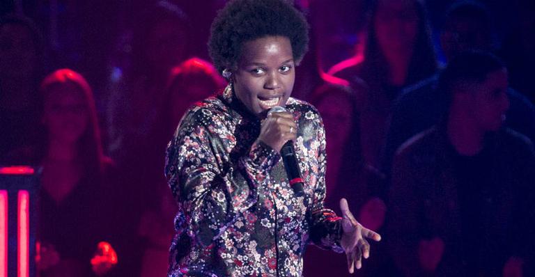 Priscila Tossan segue como uma das favoritas e se classifica para as quartas de final do ‘The Voice’