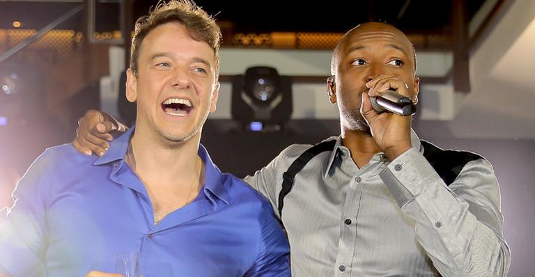 Ex-BBB Rogério Padovan comemora aniversário com show de Thiaguinho