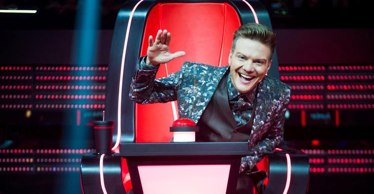 Vencedor por 3 anos consecutivos, Michel Teló mantém time invicto em eliminação no ‘The Voice’