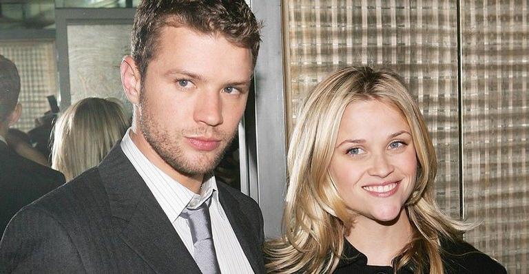 Reese Witherspoon e Ryan Phillippe mostram fotos dos filhos e semelhança choca: ”Parecem gêmeos”