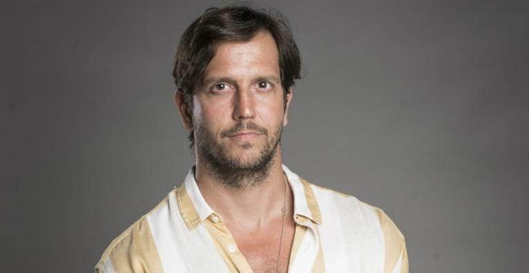 Vladimir Brichta comenta assassinato de Remy e causa suspense se o personagem estaria mesmo morto