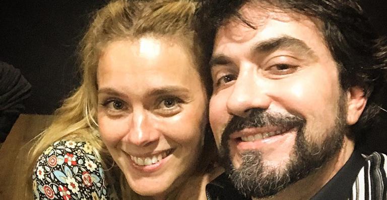 Carolina Dieckmann completa 40 anos com homenagem de Fábio de Melo: ”Amo você”