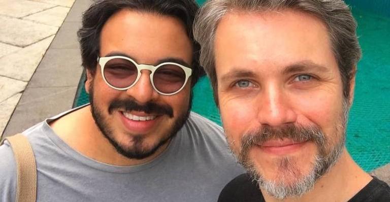 Luis Lobianco discute com seguidor após receber crítica em foto com o marido e sobrinha