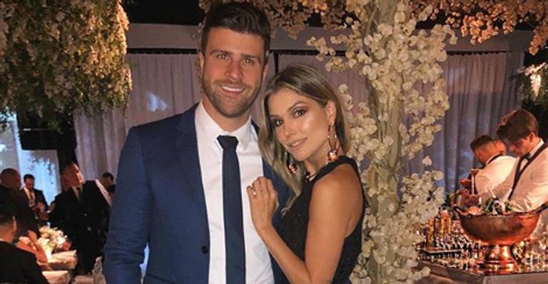 Marcelo Ié Ié relembra início do namoro com Flávia Viana: ”Amor”