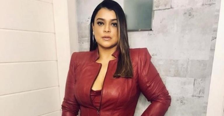 Preta Gil encanta ao mostrar vídeo da neta, Sol de Maria, dançando sua música