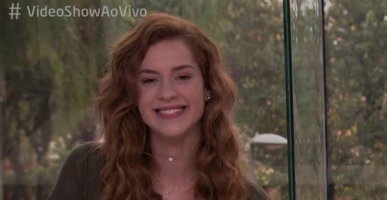 Sophia Abrahão surge cacheada no ‘Vídeo Show’ e encanta web; Saiba como copiar o visual!