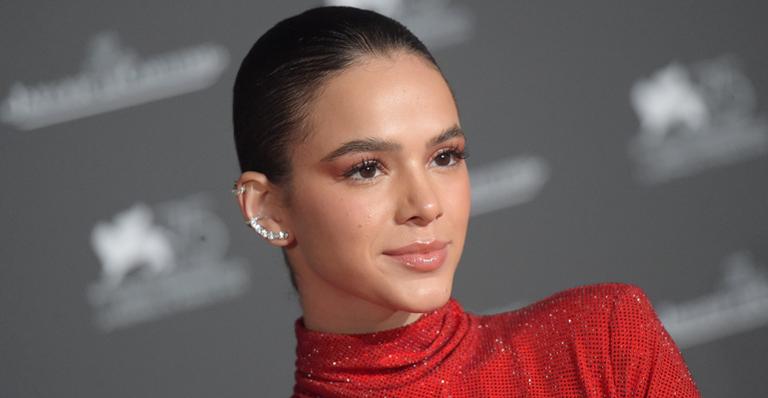 Bruna Marquezine se hospeda em hotel de Paris com diárias de até R$ 16 mil só para passar a tarde