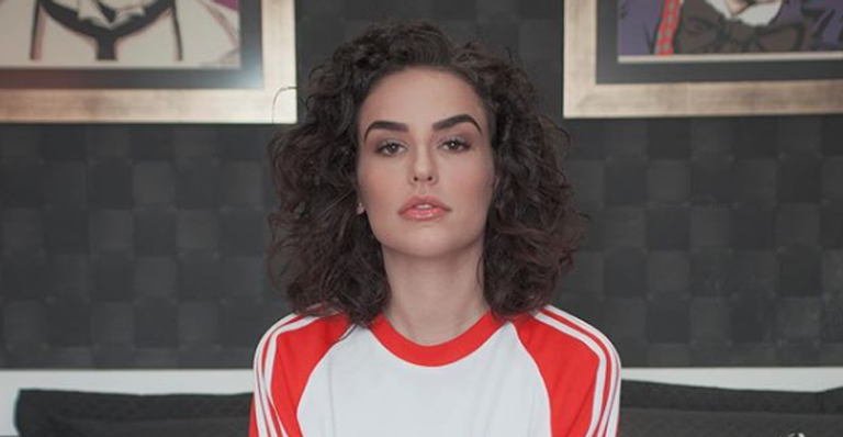 Agora na novela, Kéfera fala sobre vídeos para a internet: ”Não estavam me agradando”
