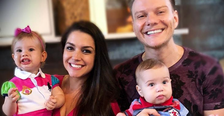 Thais Fersoza revela o motivo de amar segunda-feira: ”Folga do maridão”