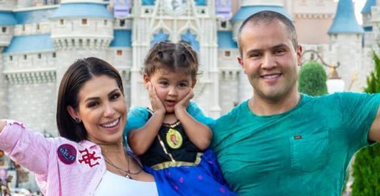 Luxo! Bella Falconi exibe quarto da filha, Vicky, e impressiona web