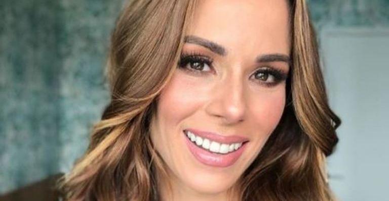 Ana Furtado se emociona ao completar um mês sem quimioterapia: ”Estou me reconstruindo”