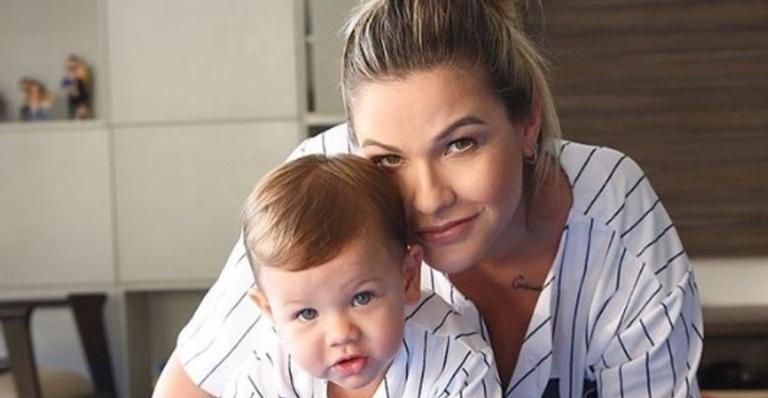 Andressa Suita encanta ao mostrar Gabriel hipnotizado vendo vídeo de Gusttavo Lima: ”Apaixonado”
